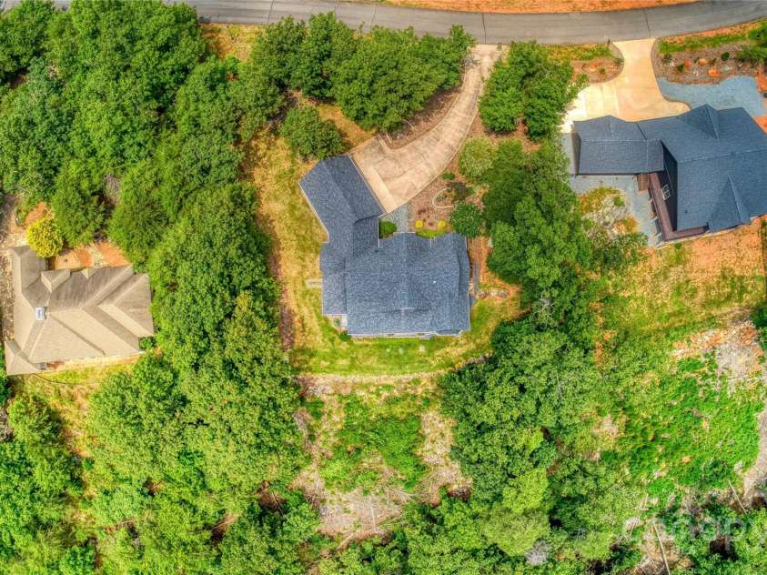 950 Sierra Trace Road, Denton, NC 27239.  MLS# CAR4286961, YatesRealty ID 29639. 