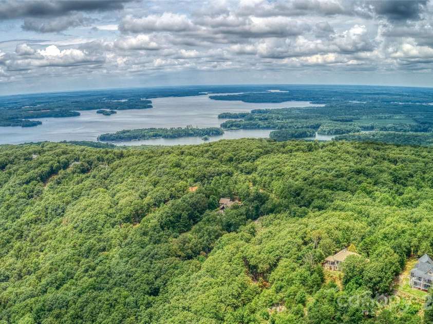 950 Sierra Trace Road, Denton, NC 27239.  MLS# CAR4286961, YatesRealty ID 29639. 