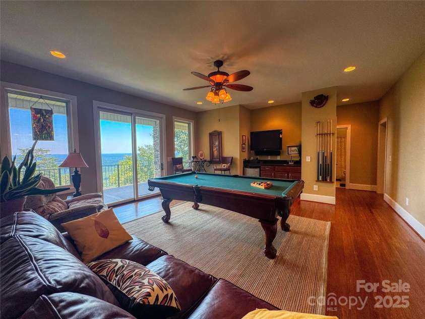 950 Sierra Trace Road, Denton, NC 27239.  MLS# CAR4286961, YatesRealty ID 29639. 