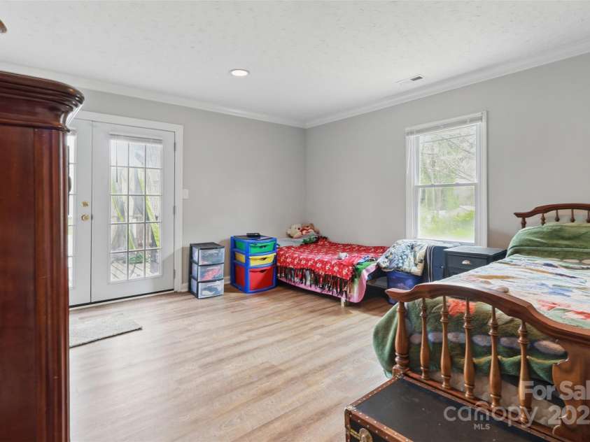 402 Boyd Street, Gastonia, NC 28052.  MLS# CAR4235578, YatesRealty ID 2964. Bedroom #2