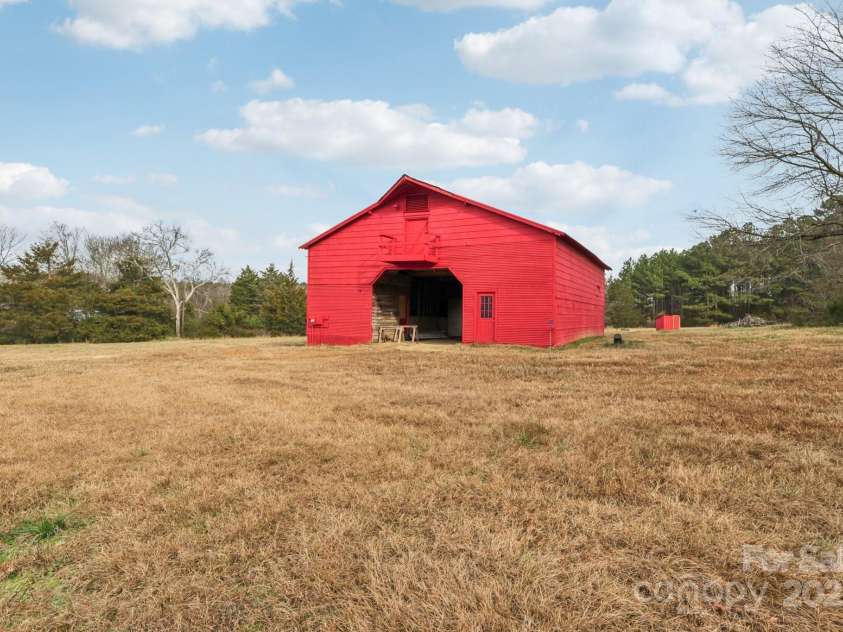 920 Dewitt Helms Road, Monroe, NC 28112.  MLS# CAR4326492, YatesRealty ID 2964. 