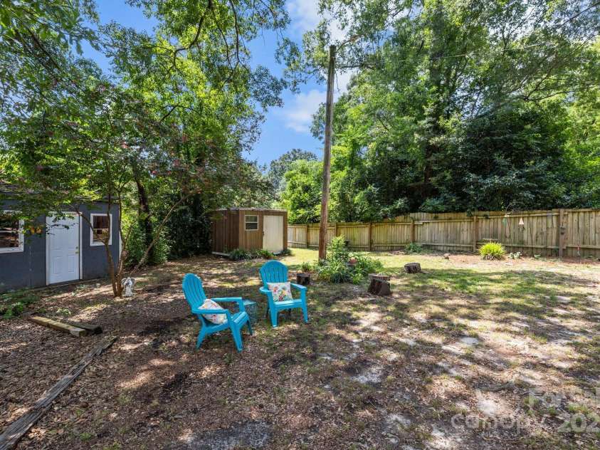 1109 Balthis Drive, Gastonia, NC 28054.  MLS# CAR4288083, YatesRealty ID 29643. 