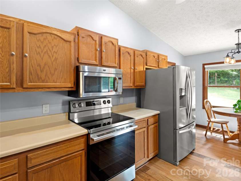 5 Harrison Hill Road, Swannanoa, NC 28778.  MLS# CAR4391617, YatesRealty ID 29644. Kitchen
