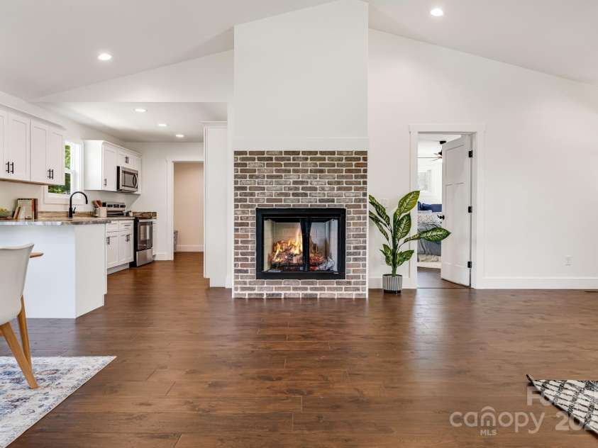 607 Silkwood Drive, Canton, NC 28716.  MLS# CAR4283110, YatesRealty ID 29645. Gas log Fireplace - Open Concept plan