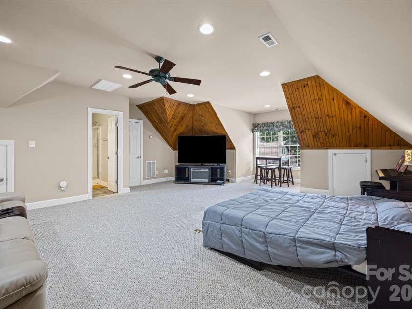 1850 Poinciana Drive, York, SC 29745.  MLS# CAR4391633, YatesRealty ID 29649. 