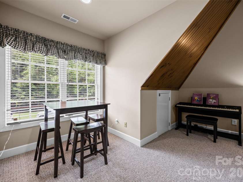 1850 Poinciana Drive, York, SC 29745.  MLS# CAR4391633, YatesRealty ID 29649. 