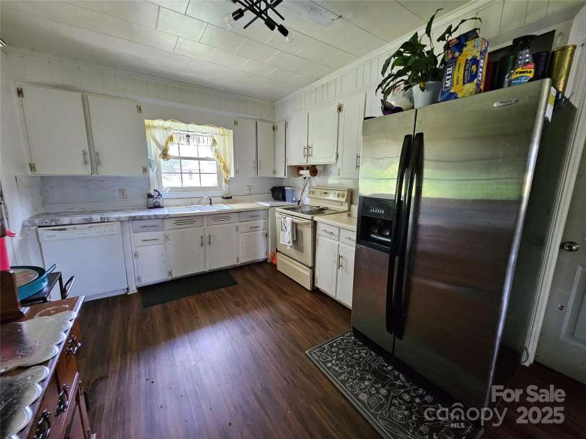 1050 Old Peachland Road, Marshville, NC 28103.  MLS# CAR4269022, YatesRealty ID 2965. 