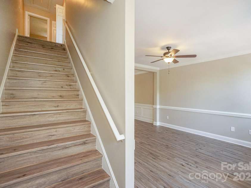 121 High Ridge Road, Mooresville, NC 28117.  MLS# CAR4261127, YatesRealty ID 29650. 