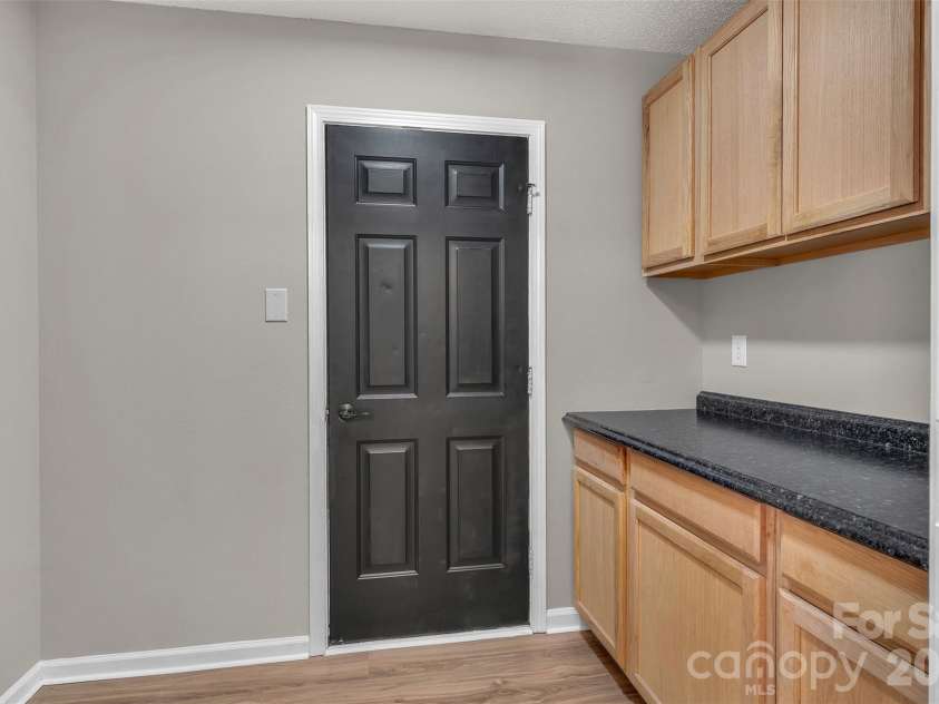 128 Longlea Drive, Clover, SC 29710.  MLS# CAR4369138, YatesRealty ID 29650. 