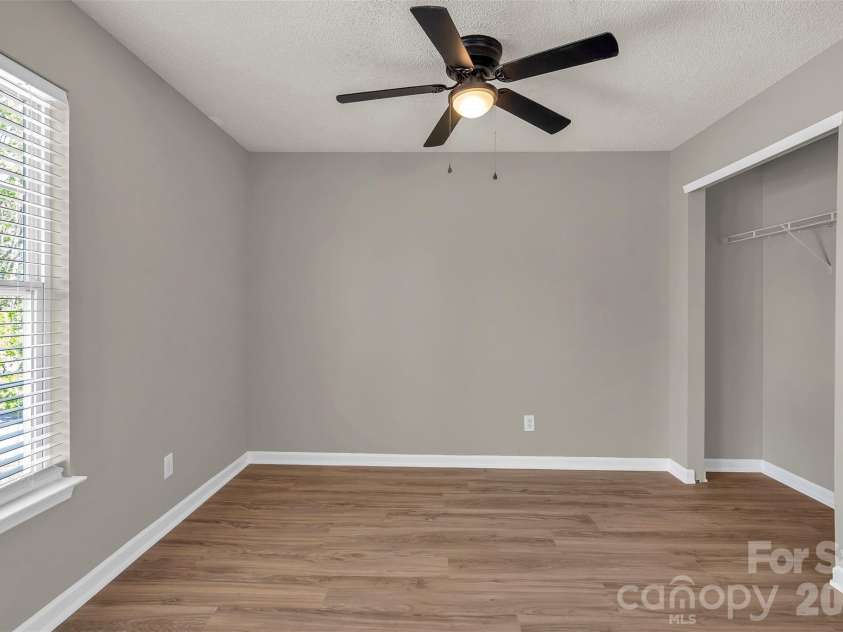 128 Longlea Drive, Clover, SC 29710.  MLS# CAR4369138, YatesRealty ID 29650. 