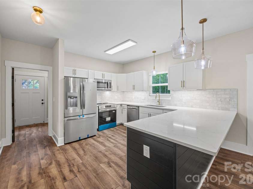 925 Loganberry Lane, York, SC 29745.  MLS# CAR4391387, YatesRealty ID 29653. 