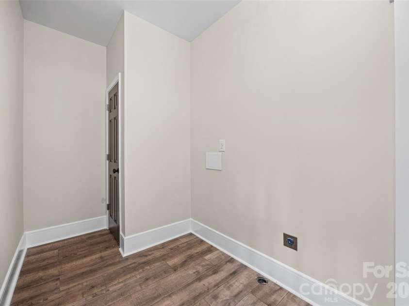 925 Loganberry Lane, York, SC 29745.  MLS# CAR4391387, YatesRealty ID 29653. 