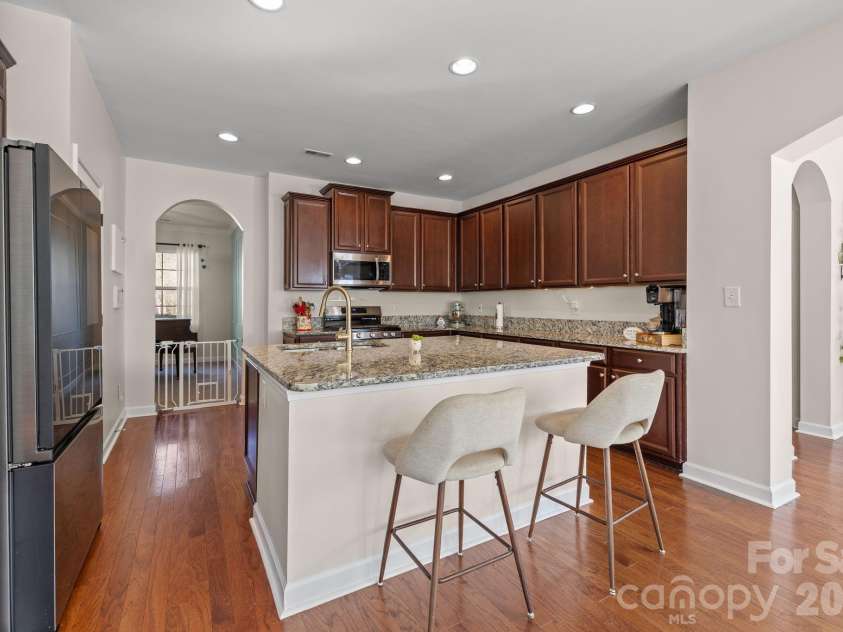 831 Irish Green Drive, Clover, SC 29710.  MLS# CAR4337798, YatesRealty ID 29654. 