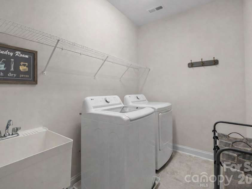 234 Boxelder Road, Clover, SC 29710.  MLS# CAR4342094, YatesRealty ID 29655. 