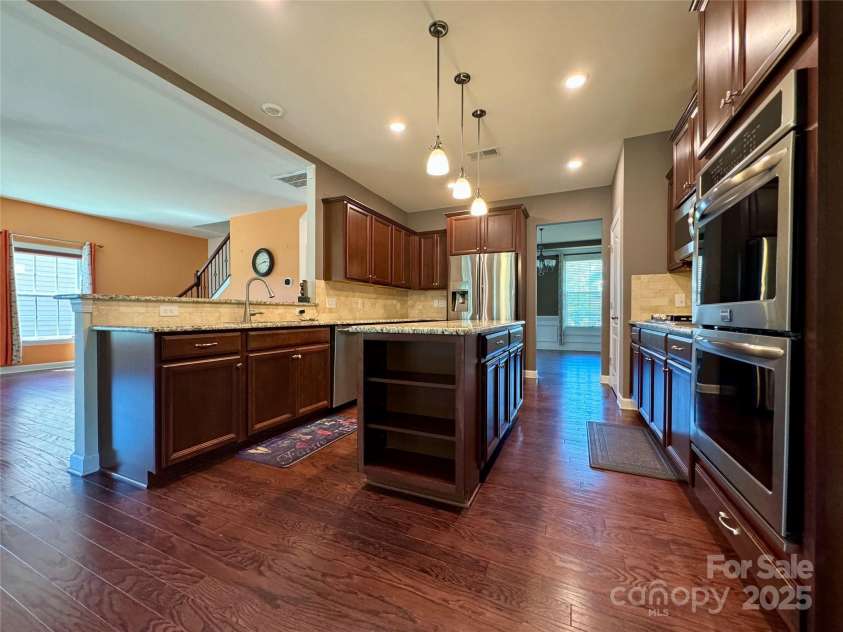9905 Travertine Trail, Davidson, NC 28036.  MLS# CAR4287687, YatesRealty ID 29655. 