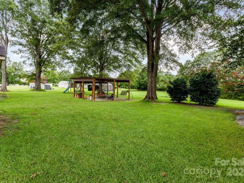 165 Bailey Road, Lancaster, SC 29720.  MLS# CAR4288210, YatesRealty ID 29656. 