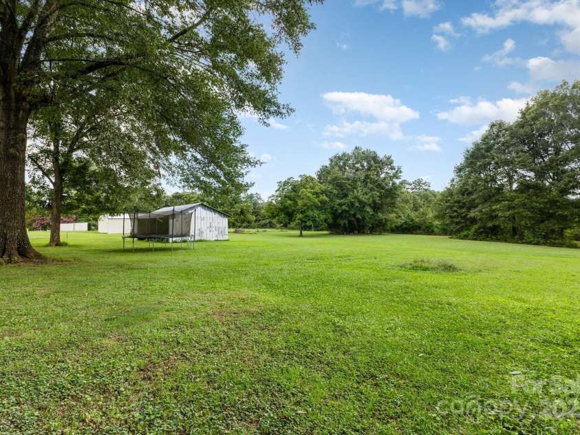 165 Bailey Road, Lancaster, SC 29720.  MLS# CAR4288210, YatesRealty ID 29656. 