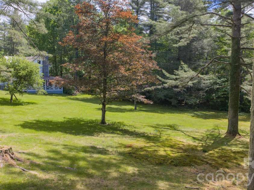 760 5th Street, Highlands, NC 28741.  MLS# CAR4390432, YatesRealty ID 29656. Expansive Gentle Yard