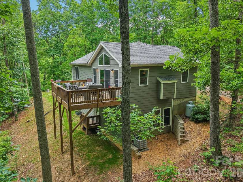 49 Wilderness Trail, Candler, NC 28715.  MLS# CAR4391801, YatesRealty ID 29657. 