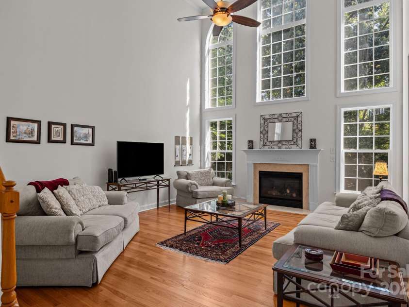 9329 Uxbridge Lane, Huntersville, NC 28078.  MLS# CAR4284794, YatesRealty ID 29657. 