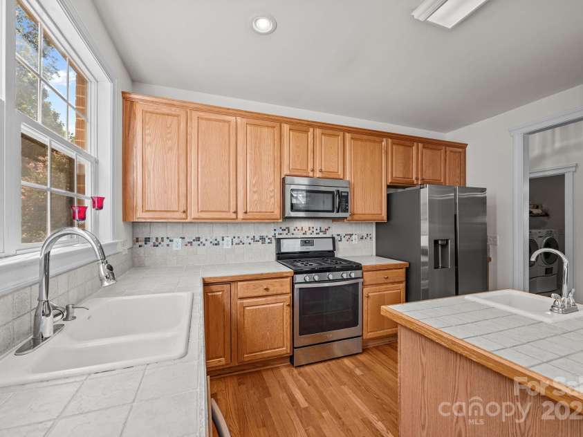 9329 Uxbridge Lane, Huntersville, NC 28078.  MLS# CAR4284794, YatesRealty ID 29657. 