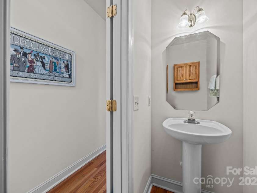 9329 Uxbridge Lane, Huntersville, NC 28078.  MLS# CAR4284794, YatesRealty ID 29657. 