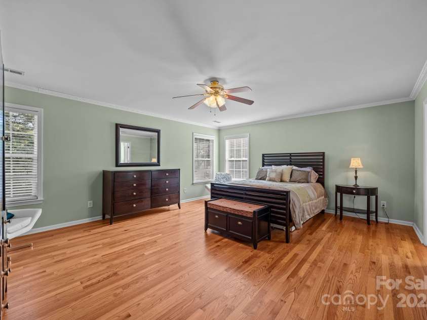9329 Uxbridge Lane, Huntersville, NC 28078.  MLS# CAR4284794, YatesRealty ID 29657. 