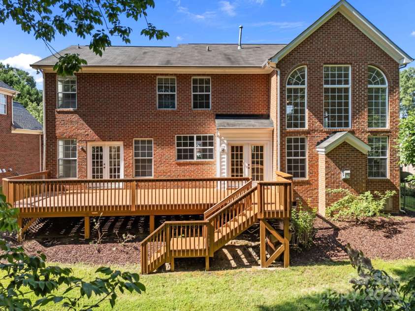 9329 Uxbridge Lane, Huntersville, NC 28078.  MLS# CAR4284794, YatesRealty ID 29657. 