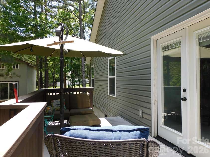 612 Red Hawk Way, Clover, SC 29710.  MLS# CAR4389911, YatesRealty ID 29658. Back Deck off of the Master Bedroom