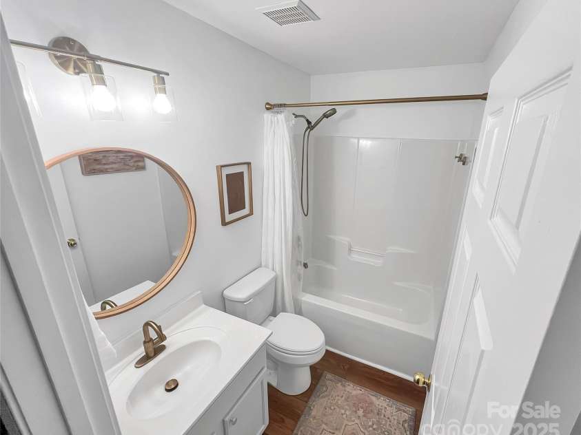 200 Edinburgh Court, Mount Holly, NC 28120.  MLS# CAR4283108, YatesRealty ID 29659. 