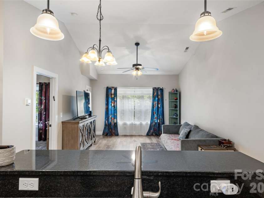 124 Foxden Drive, Fletcher, NC 28732.  MLS# CAR4244379, YatesRealty ID 2966. 