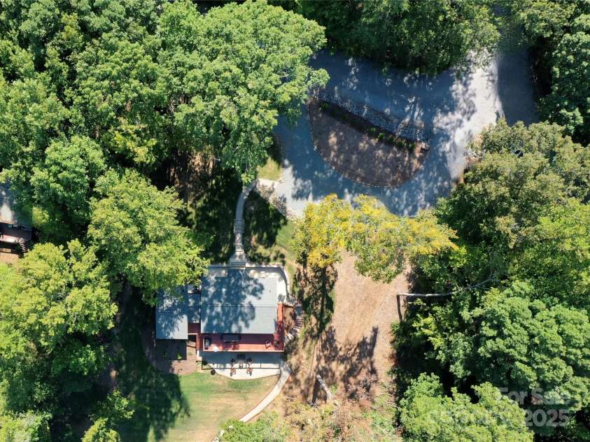 128 Wickford Lane, Mooresville, NC 28117.  MLS# CAR4239184, YatesRealty ID 2966. 
