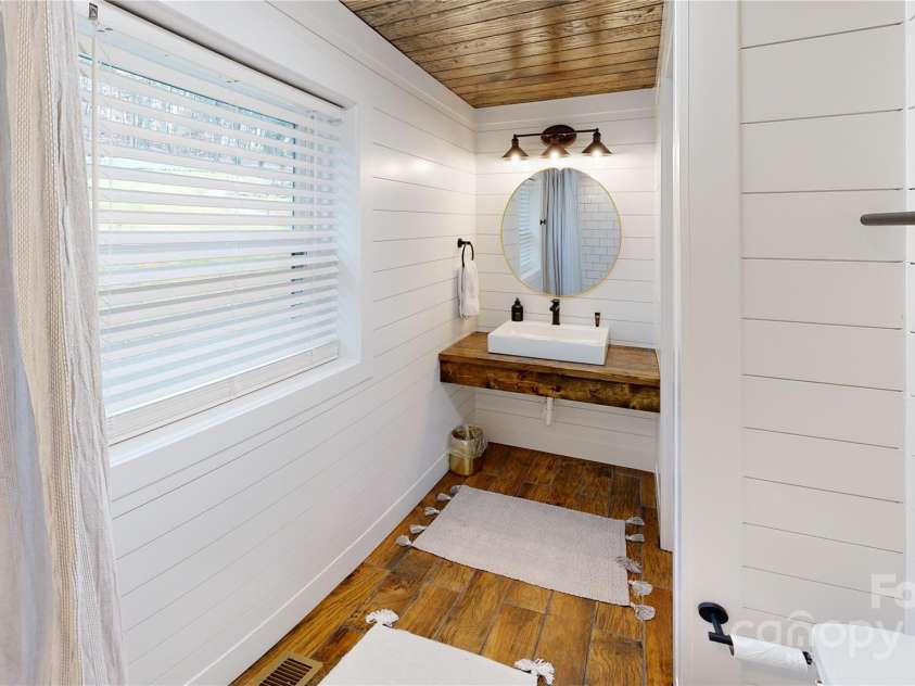 128 Wickford Lane, Mooresville, NC 28117.  MLS# CAR4239184, YatesRealty ID 2966. 