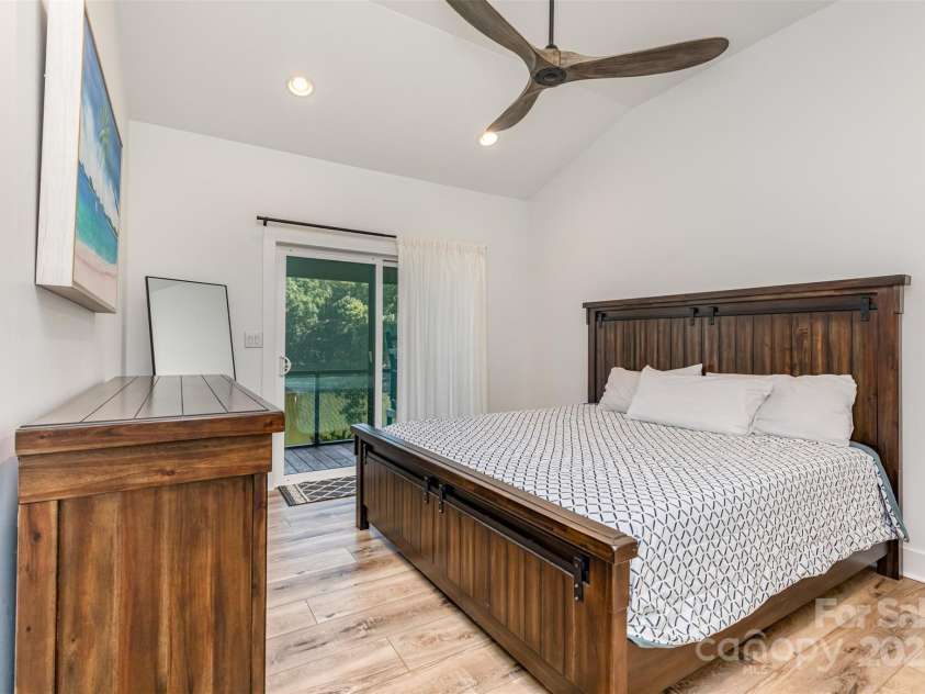 128 Wickford Lane, Mooresville, NC 28117.  MLS# CAR4302925, YatesRealty ID 2966. 