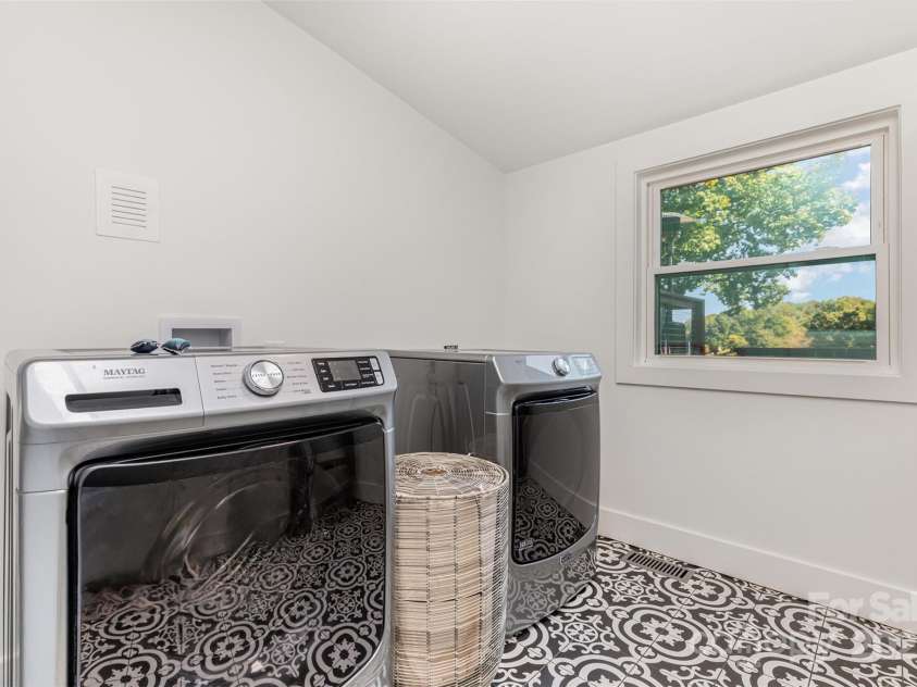 128 Wickford Lane, Mooresville, NC 28117.  MLS# CAR4302925, YatesRealty ID 2966. 