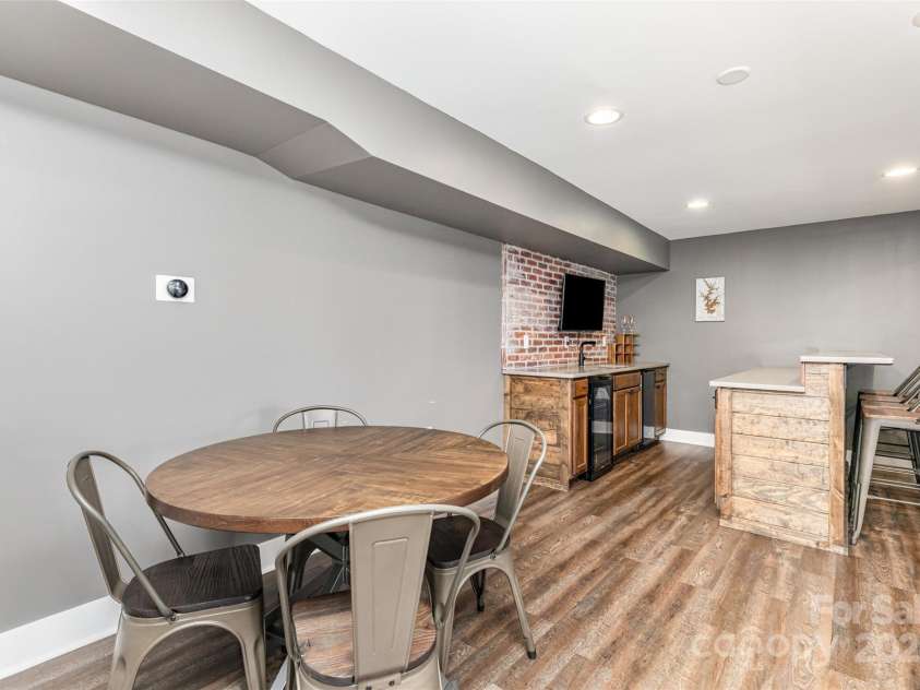 128 Wickford Lane, Mooresville, NC 28117.  MLS# CAR4302925, YatesRealty ID 2966. 