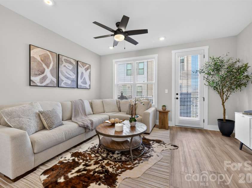 5026 Tiny Lane, Charlotte, NC 28203.  MLS# CAR4349421, YatesRealty ID 2966. 