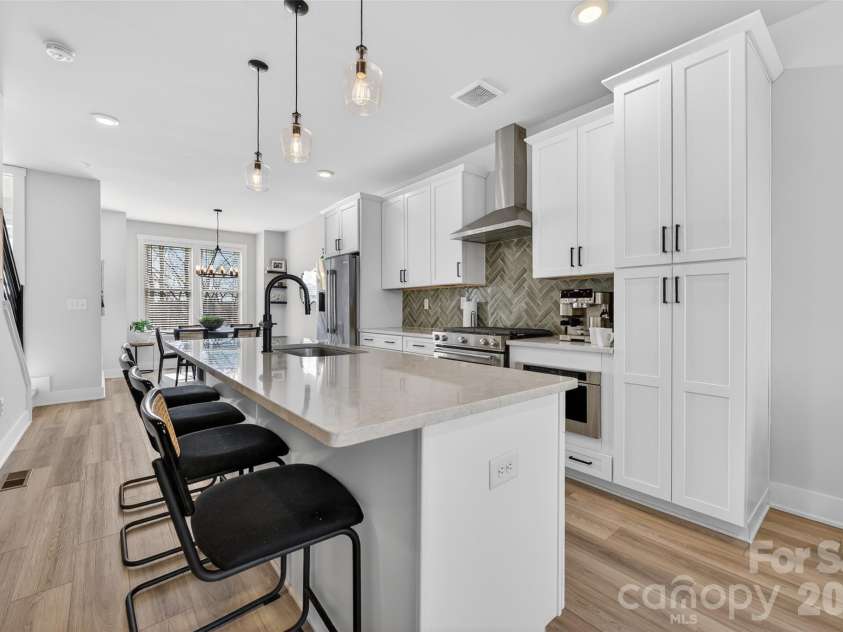 5026 Tiny Lane, Charlotte, NC 28203.  MLS# CAR4349421, YatesRealty ID 2966. 