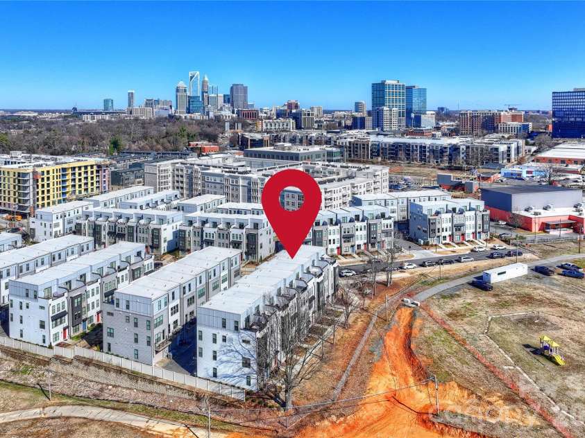 5026 Tiny Lane, Charlotte, NC 28203.  MLS# CAR4349421, YatesRealty ID 2966. 