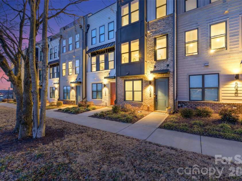 5026 Tiny Lane, Charlotte, NC 28203.  MLS# CAR4349421, YatesRealty ID 2966. 