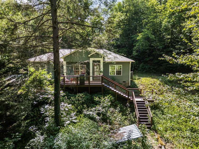 276 Tee Smith Drive, Pisgah Forest, NC 28768.  MLS# CAR4286376, YatesRealty ID 29661. 