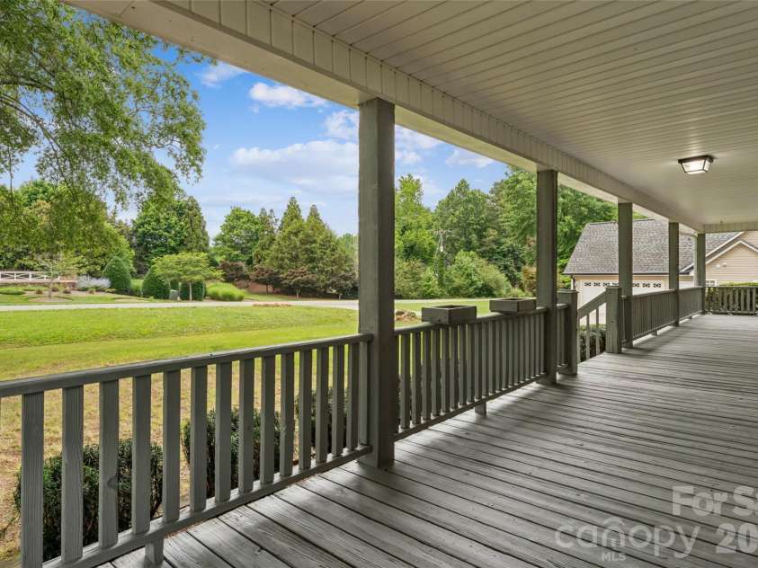615 5th Street, Landis, NC 28088.  MLS# CAR4386679, YatesRealty ID 29662. 