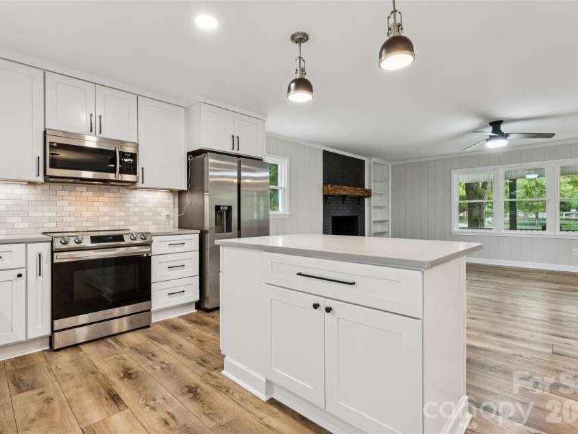 615 5th Street, Landis, NC 28088.  MLS# CAR4386679, YatesRealty ID 29662. 