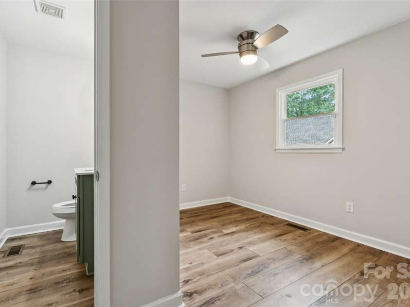 615 5th Street, Landis, NC 28088.  MLS# CAR4386679, YatesRealty ID 29662. Bedroom 4