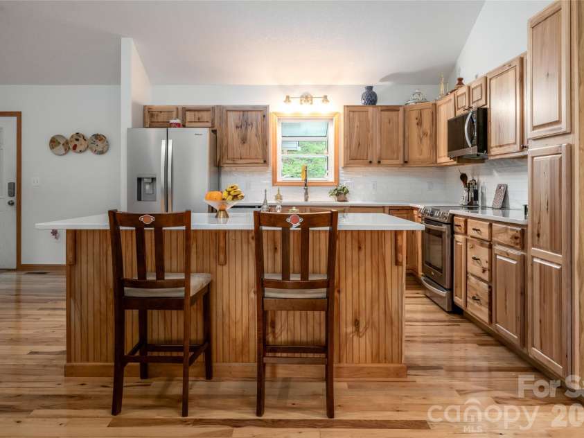 980 River Road, Sylva, NC 28779.  MLS# CAR4389652, YatesRealty ID 29663. 
