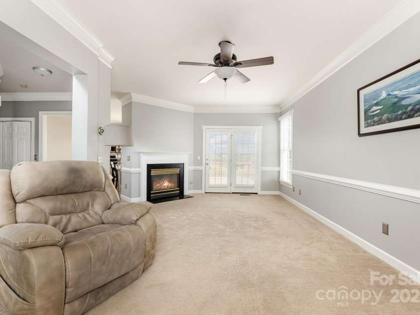 376 Kingsmill Drive, Advance, NC 27006.  MLS# CAR4281877, YatesRealty ID 29664. 