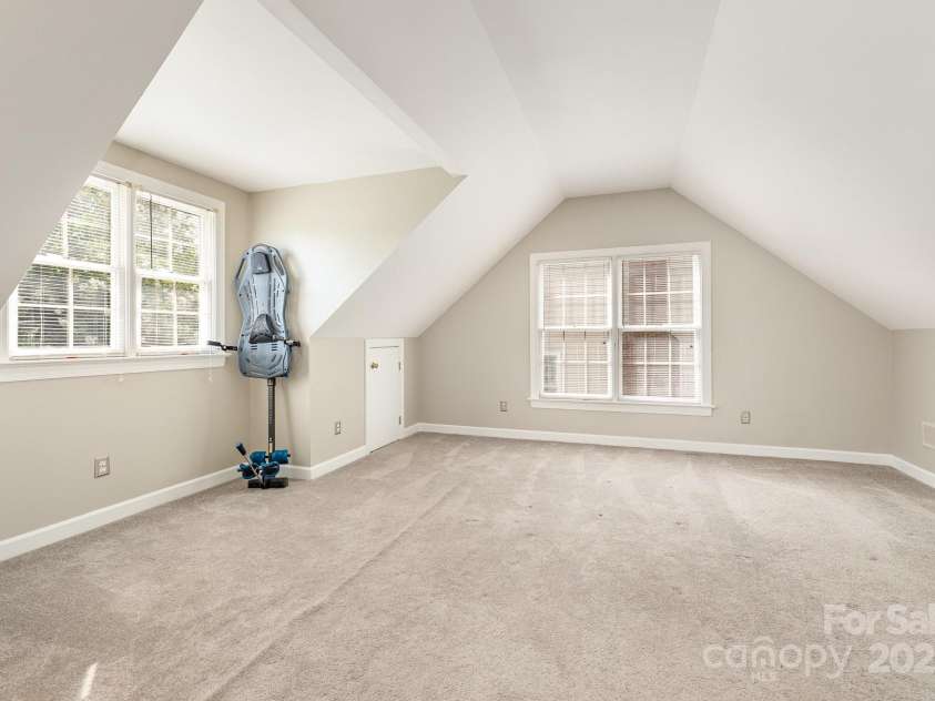 376 Kingsmill Drive, Advance, NC 27006.  MLS# CAR4281877, YatesRealty ID 29664. 