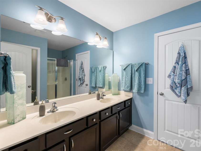 2356 Emma Grace Lane, Rock Hill, SC 29732.  MLS# CAR4391356, YatesRealty ID 29665. 