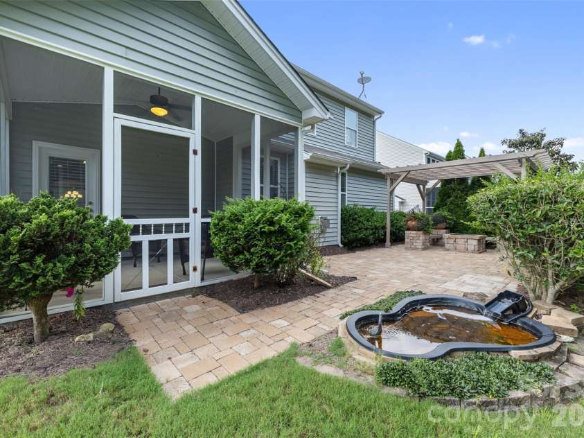 2356 Emma Grace Lane, Rock Hill, SC 29732.  MLS# CAR4391356, YatesRealty ID 29665. 