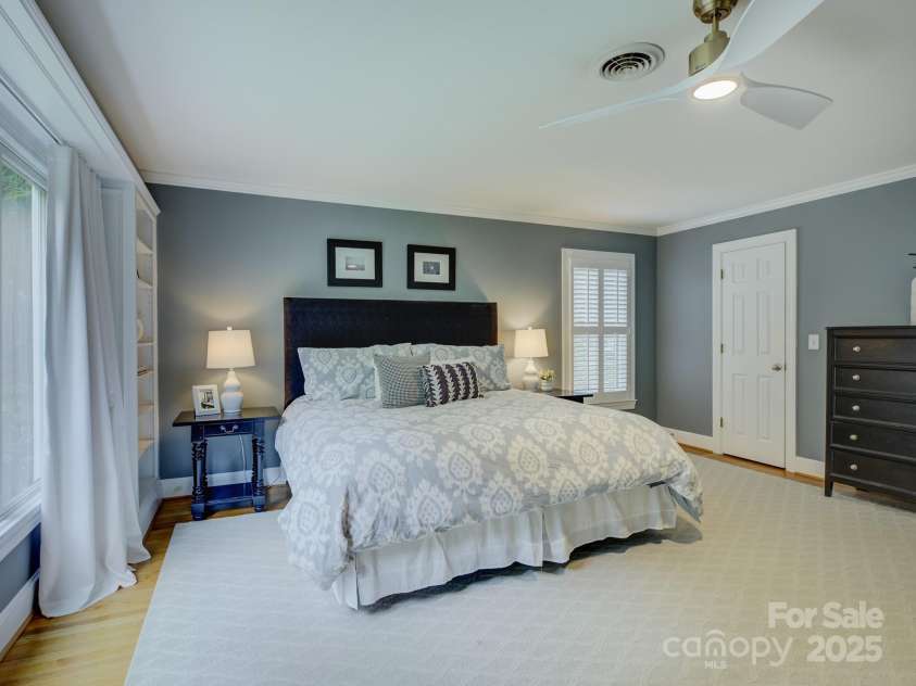 2621 Winding Oak Drive, Charlotte, NC 28270.  MLS# CAR4285798, YatesRealty ID 29666. 